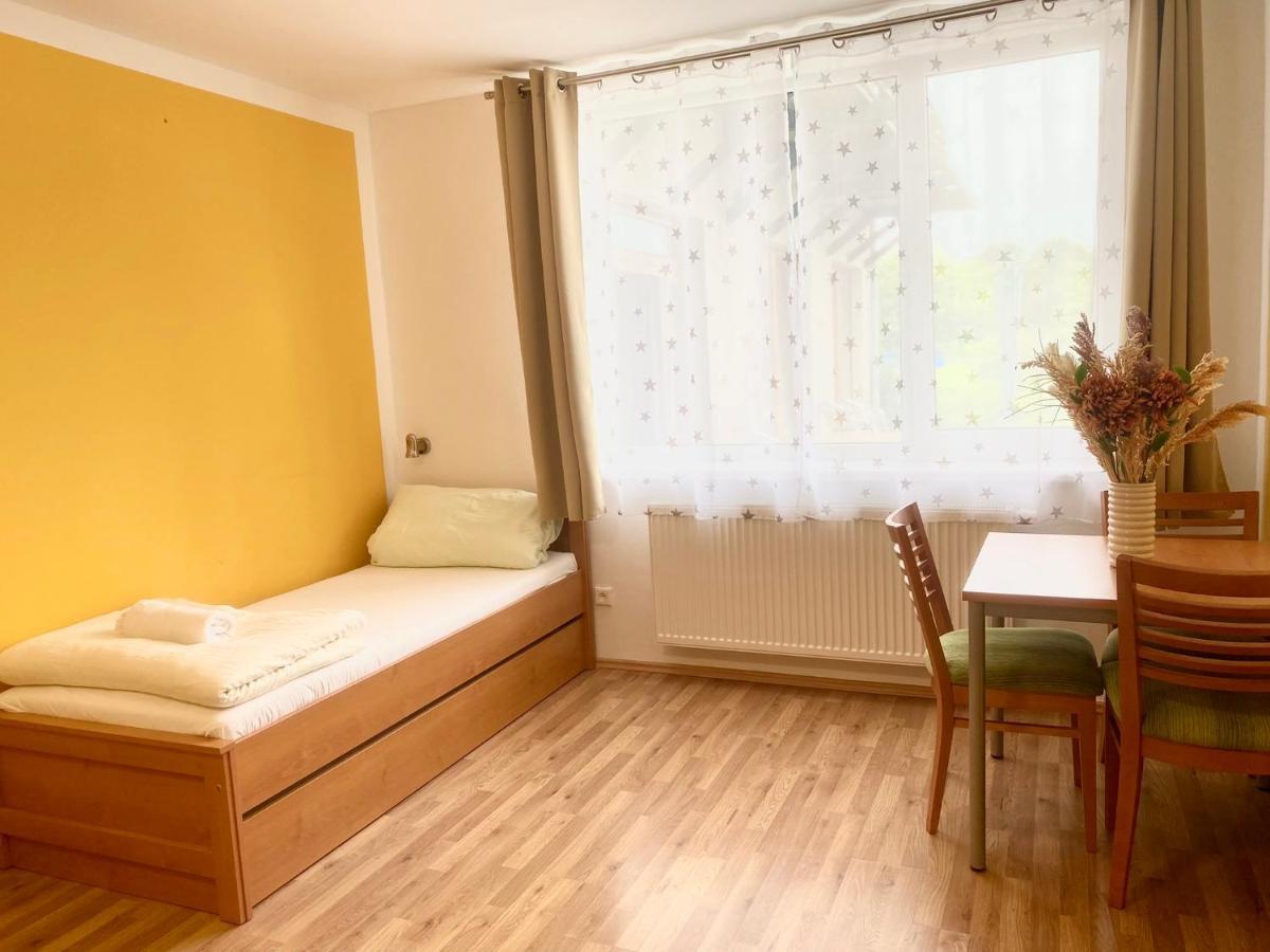 Penzion Kundratice Exteriör bild